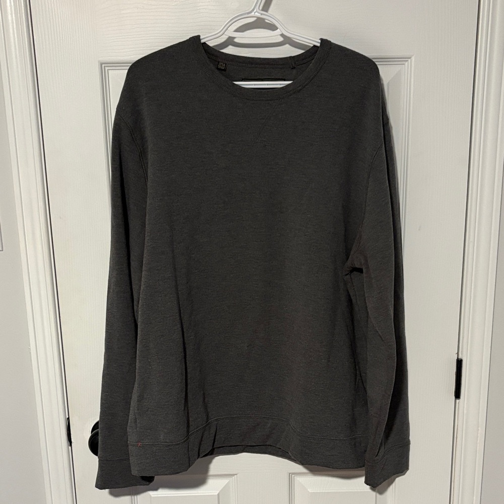 Jachs New York Charcoal Crewneck